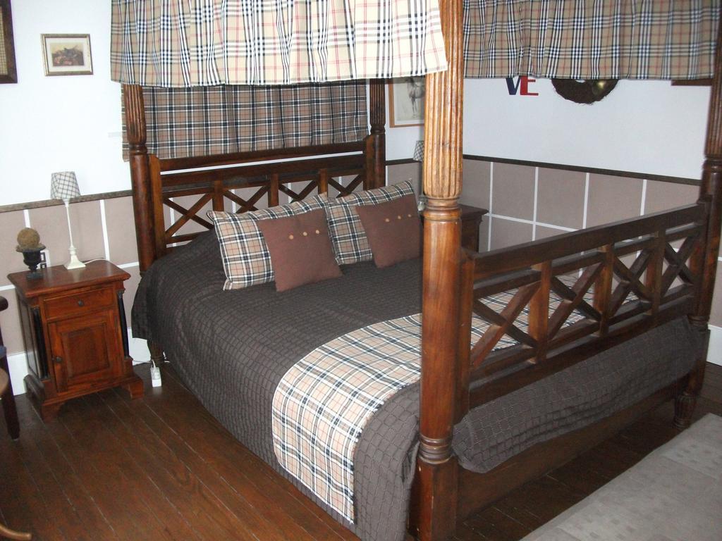 La Mirabelle Bed & Breakfast Cornimont Room photo